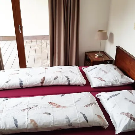 Ferienwohnung Walensee 98 - Seehoeckli Appartement *