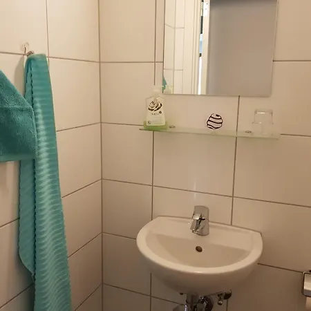 Ferienwohnung Walensee 98 - Seehöckli Apartment Quarten